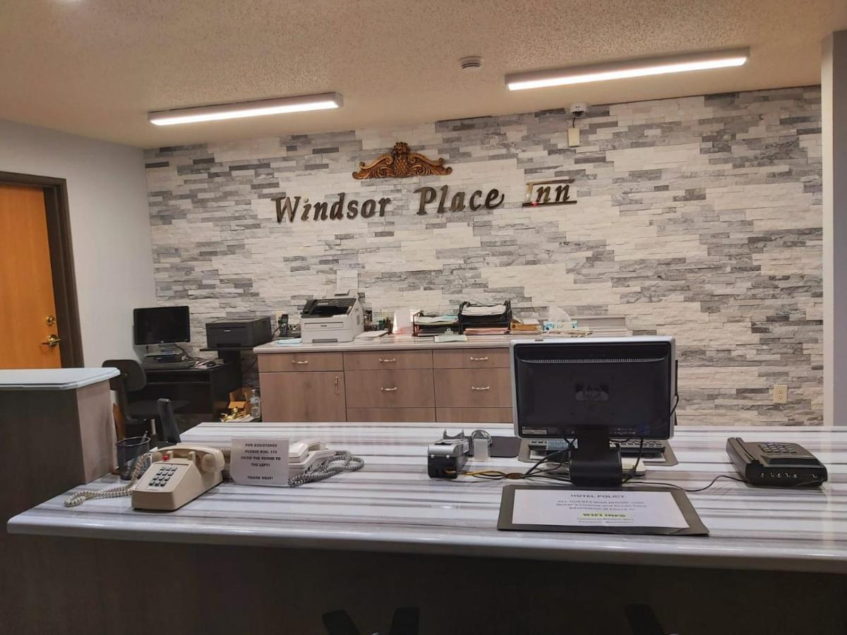 Windsor Place Inn Prairie du Chien Ngoại thất bức ảnh