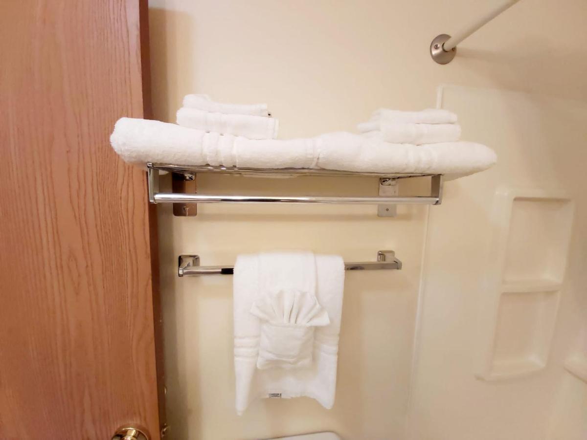 Windsor Place Inn Prairie du Chien Ngoại thất bức ảnh