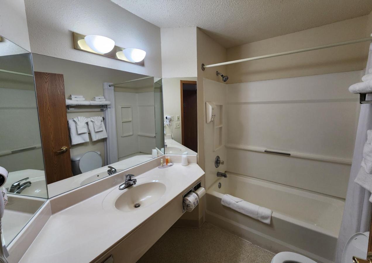 Windsor Place Inn Prairie du Chien Ngoại thất bức ảnh
