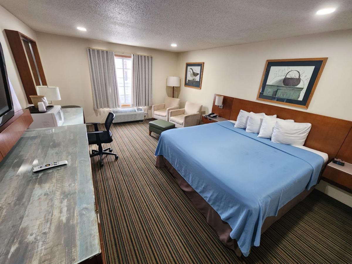 Windsor Place Inn Prairie du Chien Ngoại thất bức ảnh