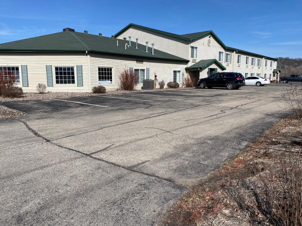 Windsor Place Inn Prairie du Chien Ngoại thất bức ảnh