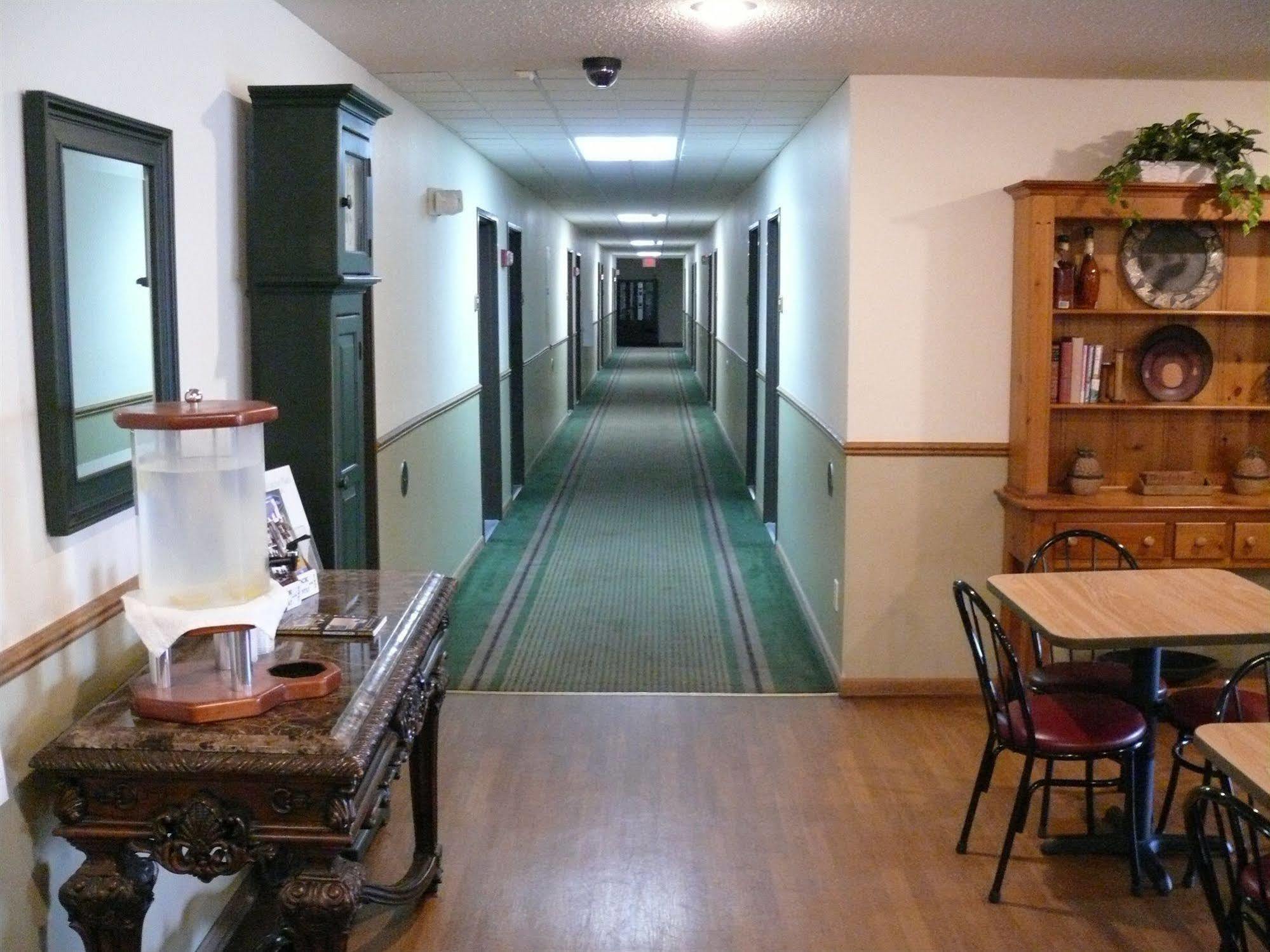 Windsor Place Inn Prairie du Chien Ngoại thất bức ảnh